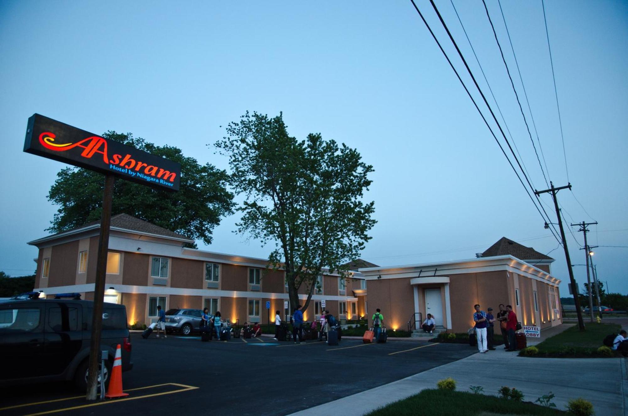 Aashram Hotel By Niagara River Niagara Falls Exteriér fotografie